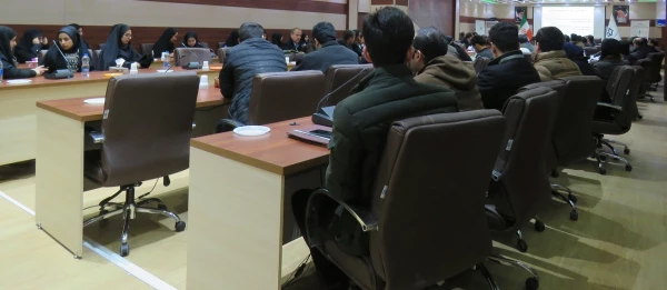 نشست تخصصی "برنامه درسی کلاس های چند پایه رویکردها، تجارب و اقدام"