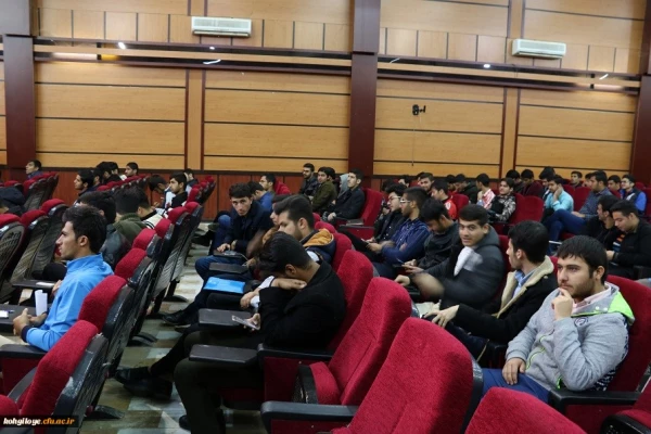 برگزاری سمینار علمی تولید محتوای الکترونیک در دانشگاه فرهنگیان یاسوج 5