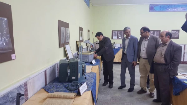 بازدید آقای دکتر خنیفر ریاست دانشگاه فرهنگیان از موزه یکصدمین سال تأسیس تربیت معلم در استان خوزستان :