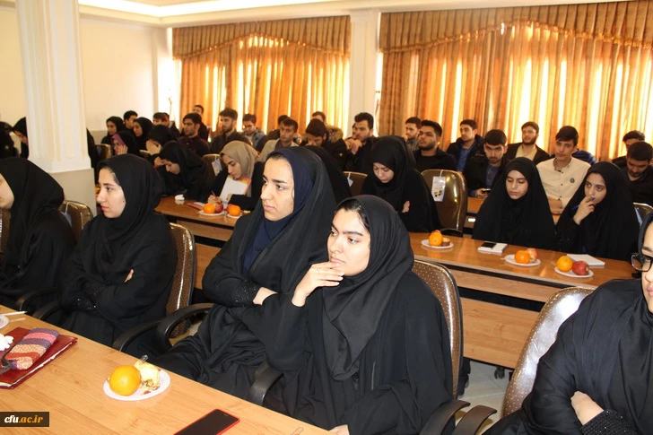 دردانشگاه فرهنگیان استان قزوین برگزارشد:« همایش استانی نقش ورسالت دانشگاه فرهنگیان درتربیت شهروندفعال» 3