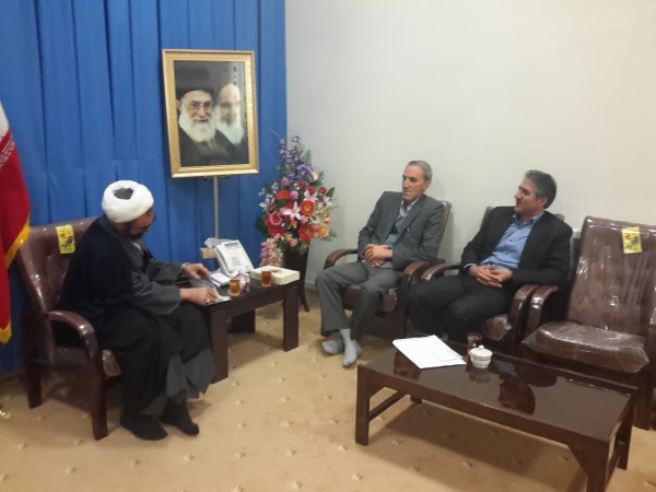 دیدار مسئولین دانشگاه فرهنگیان با نماینده ولی فقیه و امام جمعه ایلام