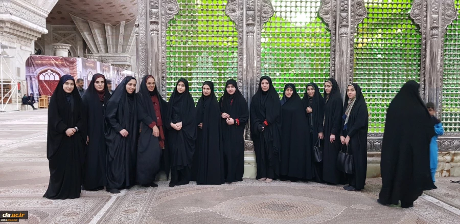 در حاشیه برگزاری مراسم دهه فجر صورت گرفت
بازدید دانشجو معلمان استان مرکزی از موزه عبرت و موزه جواهرات و زیارت مرقد مطهر امام خمینی (ره) 2