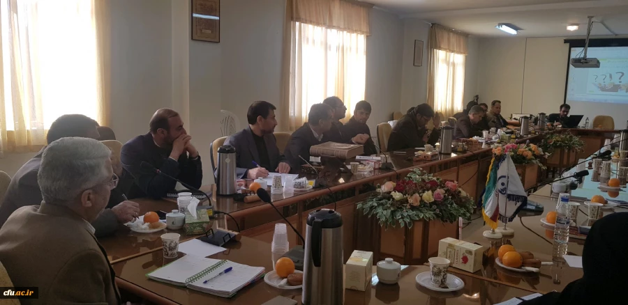 به همت حوزه نظارت و ارزیابی دانشگاه فرهنگیان استان مرکزی برگزار شد

کارگاه اخلاق حرفه ای با تأکید بر آموزه های اسلامی 2