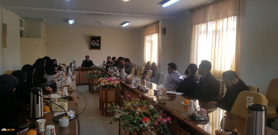 به همت حوزه نظارت و ارزیابی دانشگاه فرهنگیان استان مرکزی برگزار شد

کارگاه اخلاق حرفه ای با تأکید بر آموزه های اسلامی 2