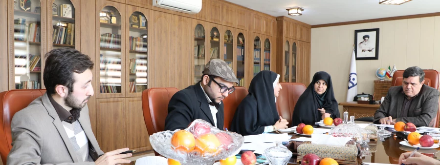 دکتر خنیفر در دیدار صمیمی با نمایندگان مجمع دانش آموختگان:

انجمن دانش آموختگان  پل ارتباطی بین دانشگاه و آموزش و پرورش 3