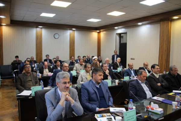 دکتر خنیفر در بیستمین اجلاس مدیران دانشگاه تاکید کرد:

اهمیت شکل گیری اخلاق حرفه ای در سازمان ها 2