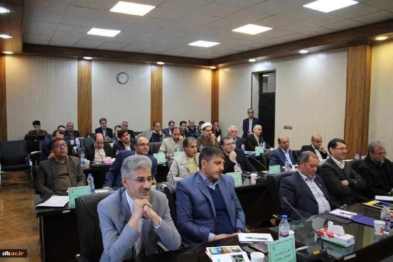 دکتر خنیفر در بیستمین اجلاس مدیران دانشگاه تاکید کرد:

اهمیت شکل گیری اخلاق حرفه ای در سازمان ها 2