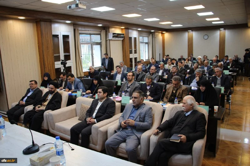 دکتر خنیفر در بیستمین اجلاس مدیران دانشگاه تاکید کرد:

اهمیت شکل گیری اخلاق حرفه ای در سازمان ها 3