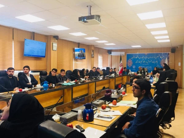 در کارگاه آموزشی ارتقاء کیفیت زندگی ویژه دانشجومعلمان عنوان شد:

شناخت و کاربرد صندلی گفتگو  در  شکل گیری عادات رفتاری سازنده در  زندگی شخصی و حرفه ای 2