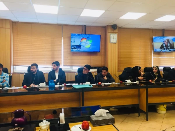 در کارگاه آموزشی ارتقاء کیفیت زندگی ویژه دانشجومعلمان عنوان شد:

شناخت و کاربرد صندلی گفتگو  در  شکل گیری عادات رفتاری سازنده در  زندگی شخصی و حرفه ای 3