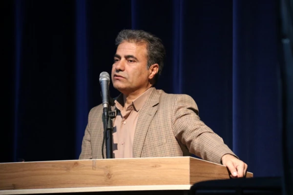 برگزاری جلسه فرهنگی در دانشگاه فرهنگیان یزد با حضور مدیر کل آموزش و پرورش استان
 3