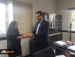 معاون دانشجویی دانشگاه همزمان با قرار گرفتن در آستانه سالروز ولادت حضرت فاطمه زهرا (س) در جلسه ادارات کل مشاوره، بهداشت و سلامت عنوان کرد:

در اجرای برنامه عملیاتی سال 98؛  اگر ها را به باورها تبدیل کنیم. 2