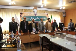 حجت الاسلام و المسلمین دادگر مسئول نهاد نمایندگی مقام معظم رهبری در دانشگاه فرهنگیان در جمع دانشجویان پردیس های همدان:

تردیدی نیست که دانشگاه فرهنگیان یا تربیت معلم مهمترین نهاد آموزشی درکشور است