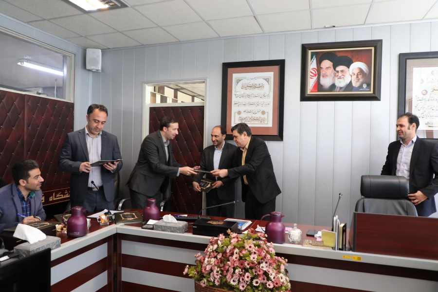 بزرگداشت روز مهندس با حضور رییس دانشگاه فرهنگیان برگزار شد 9