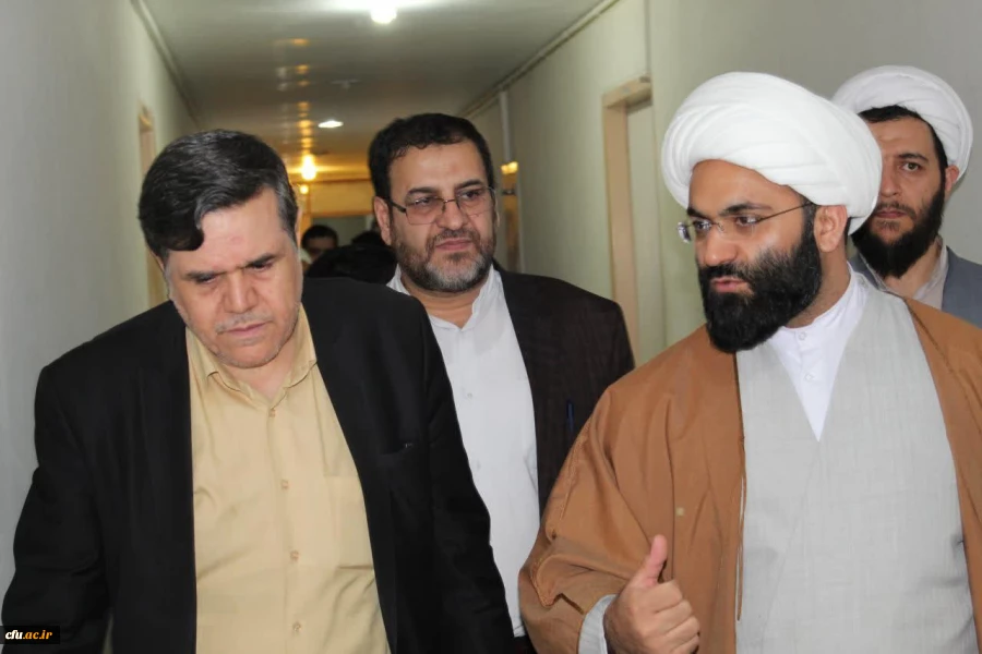 دیدار رییس دانشگاه فرهنگیان  با مسئولان مرکز آموزش های تخصصی و پژوهشی حوزه علمیه قم 4