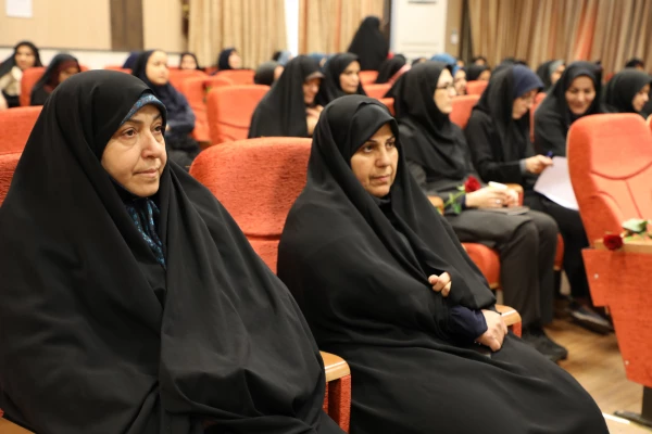 رییس دانشگاه فرهنگیان، در مراسم بزرگداشت مقام زن 5