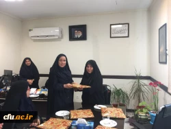 حضور دکتر خنیفر در محل کار همکاران حوزه معاونت دانشجویی به مناسب بزرگداشت مقام زن  6