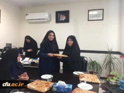 حضور دکتر خنیفر در محل کار همکاران حوزه معاونت دانشجویی به مناسب بزرگداشت مقام زن  9