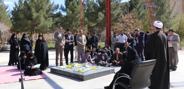 ویژه برنامه ولادت حضرت زهرا سلام الله علیها در دانشگاه فرهنگیان کرمان