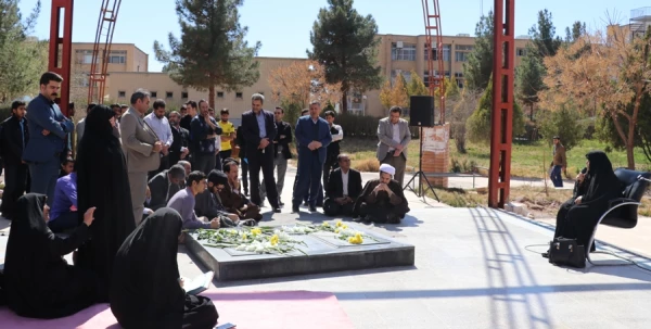 ویژه برنامه ولادت حضرت زهرا سلام الله علیها در دانشگاه فرهنگیان کرمان