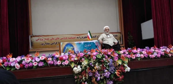 دومین همایش معلم مهدوی با حضور حجت الاسلام والمسلمین قرائتی دردانشگاه فرهنگیان کرمانشاه برگزار شد  5