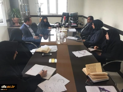 معاون دانشجویی دانشگاه در جلسه شورای ادارات کل مشاوره، بهداشت و سلامت عنوان کرد:

در تدوین برنامه عملیاتی سال 98؛ اگر ها را به باورها تبدیل کنیم