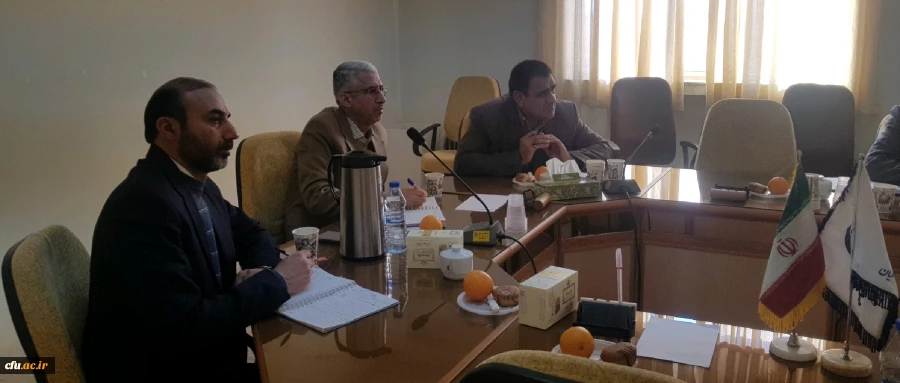 به همت حوزه نظارت و ارزیابی دانشگاه فرهنگیان استان مرکزی برگزار شد

کارگاه اخلاق حرفه ای با تأکید بر آموزه های اسلامی 3