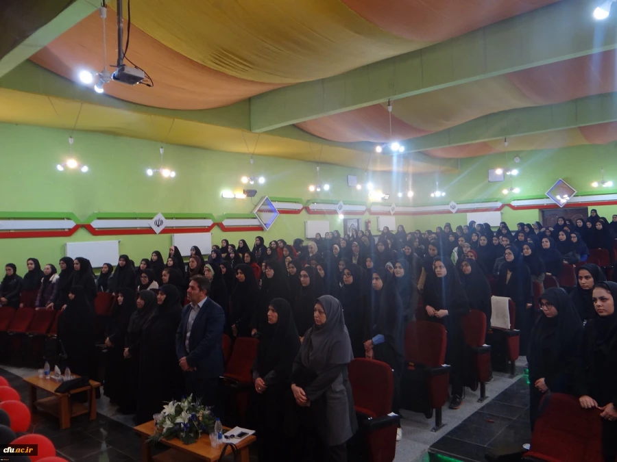 با حضور دکتر محمودلو سرپرست امور پردیس های استان آذربایجان غربی

برگزاری مراسم ولادت حضرت فاطمه الزهراء (س) و روز گرامیداشت مقام زن در پردیس علامه طباطبایی ارومیه
 2