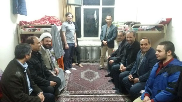 با هدف بررسی و رفع موانع سراهای دانشجویی انجام شد:
حضور صمیمی سرپرست، معاونین، مسئول دفتر نهاد رهبری و جمعی از همکاران دانشگاه فرهنگیان همدان در سراهای دانشجویی پردیس های استان