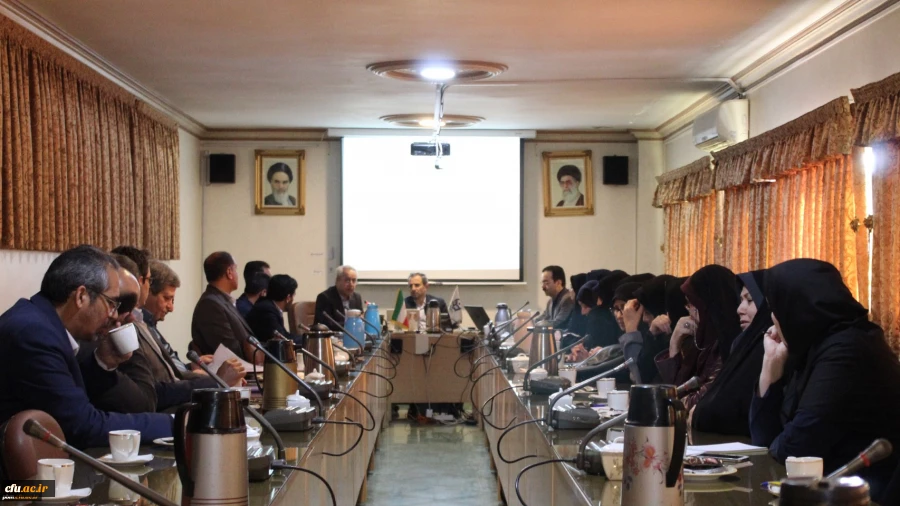 توسط معاون پژوهش و فناوری دانشگاه فرهنگیان در مشهدعنوان شد؛
برنامه های دانشگاه برای ارتقاء سطح توانمندی حرفه ای پژوهشگران و اعضای هیأت علمی