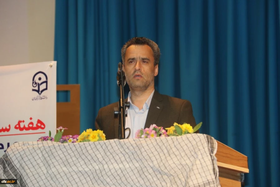 برگزاری کارگاه آموزشی به همت امور دانشجویی در پردیس شهیدان پاک نژاد یزد
 3