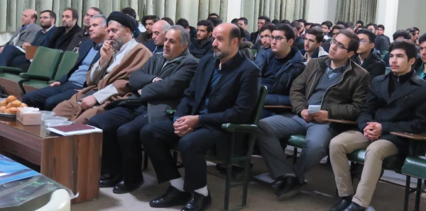 جلسه توجیهی پذیرفته شدگان مرحله تکمیل ظرفیت