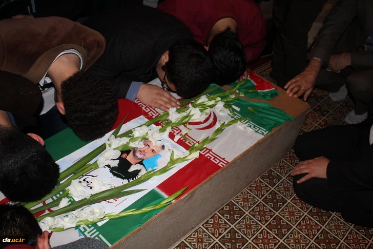 استقبال ووداع باشکوه وعاشقانه اساتید کارکنان ودانشجویان دانشگاه فرهنگیان استان قزوین با سردارشهید مدافع حرم حمیدمحمدرضایی 5