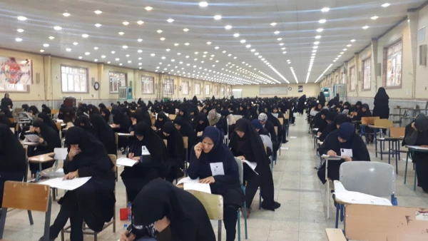 بازدید مدیرکل پشتیبانی و رفاه از برگزاری آزمون جامعه الزهرا(س) در استان قم 3