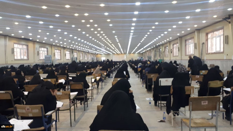 بازدید مدیرکل پشتیبانی و رفاه از برگزاری آزمون جامعه الزهرا(س) در استان قم 4