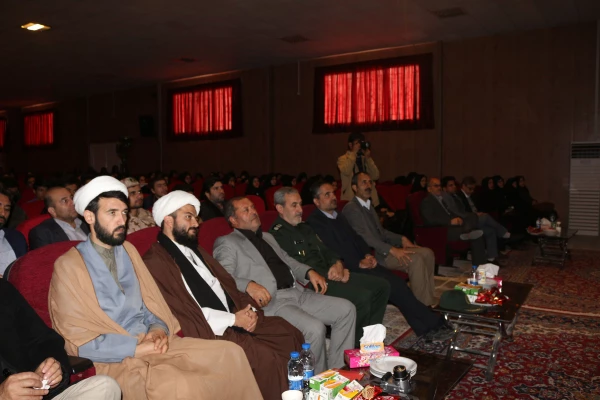 برگزاری مراسم سالگرد دو شهید گمنام و اولین یادواره شهدای دانشجو معلمان دانشگاه فرهنگیان خراسان شمالی 5