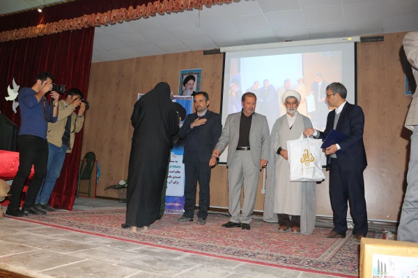 برگزاری مراسم سالگرد دو شهید گمنام و اولین یادواره شهدای دانشجو معلمان دانشگاه فرهنگیان خراسان شمالی 18