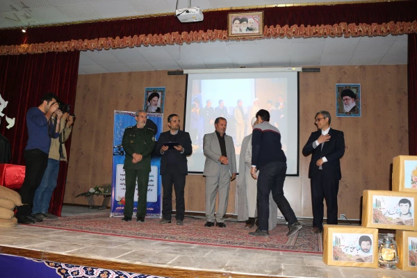 برگزاری مراسم سالگرد دو شهید گمنام و اولین یادواره شهدای دانشجو معلمان دانشگاه فرهنگیان خراسان شمالی 19