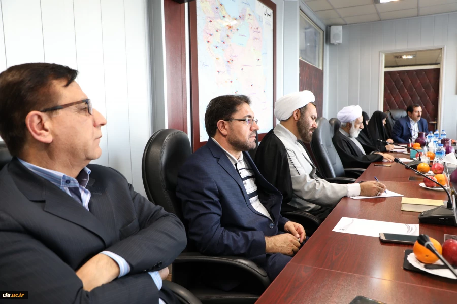 دومین جلسه هیات امنای بنیاد خیرین حامی دانشگاه فرهنگیان 9