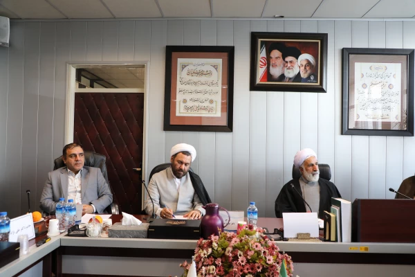 دومین جلسه هیات امنای بنیاد خیرین حامی دانشگاه فرهنگیان 12