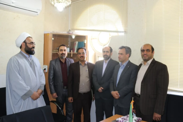 برگزاری مراسم تودیع و معارفه مسئول حراست دانشگاه فرهنگیان یزد


 2