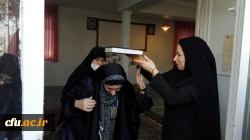 دکتر محمدی درمراسم بدرقه کاروان دانشجویان راهیان نور:سعی کنیدازمعنویات این اردوی معنوی روحیه بگیرید وآن رادرکلاسهای درس ودرجمع دانش آموزان اجرا کنید. 5