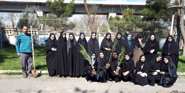 برنامه بزرگداشت هفته منابع طبیعی و روز درخت کاری در دانشگاه فرهنگیان کرمانشاه برگزار گردید 2