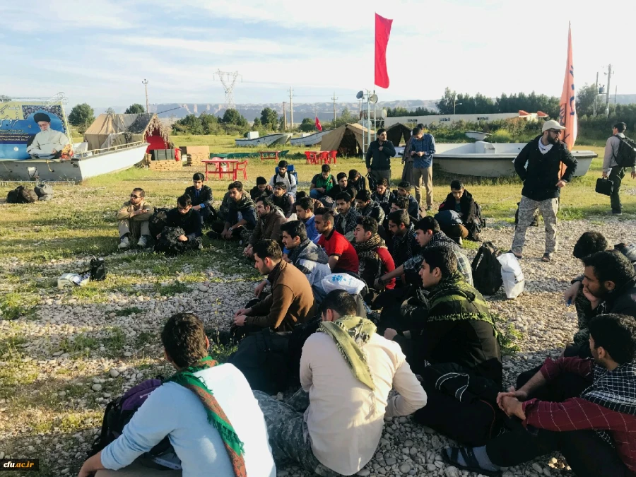 اعزام کاروان دانشجویان دانشگاه فرهنگیان خراسان رضوی به اردو های راهیان نور