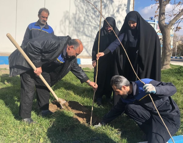 گرامی داشت روز درختکاری در اولین روز از “هفته منابع طبیعی”
