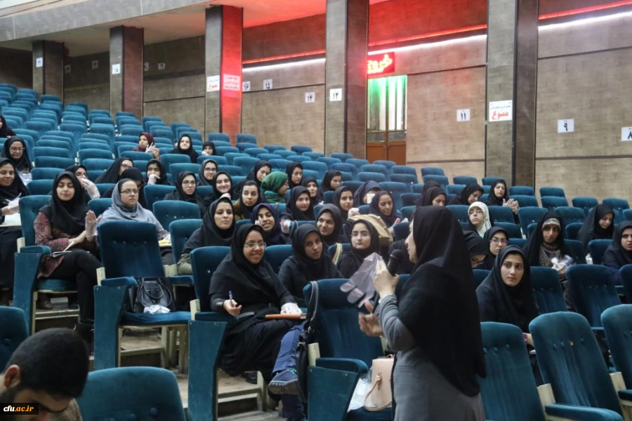 برگزاری کارگاه آموزشی روش تدریس و بررسی کتب ریاضی ابتدایی در دانشگاه فرهنگیان یزد
 2