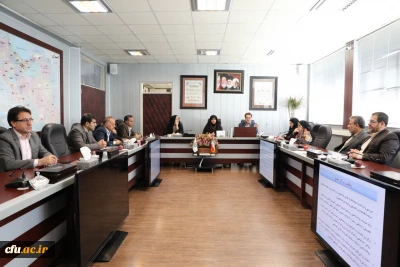 دکتر علی نژاد در سی و دومین جلسه شورای تخصصی دانشجویی دانشگاه فرهنگیان:

راهبردهای معاونت دانشجویی دانشگاه فرهنگیان در سال جدید در  راستای بیانیه گام دوم انقلاب اسلامی است