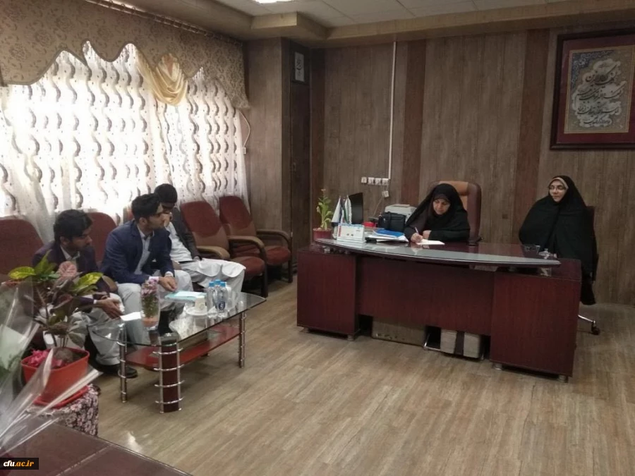 نشست صمیمی معاون دانشجویی دانشگاه با اعضای شورای صنفی و تشکلات دانشجویی دختر و پسر مراکز استان سیستان و بلوچستان 2