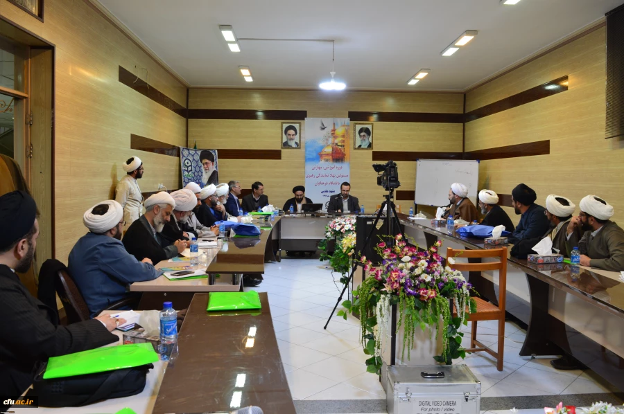 پنجمین دوره آموزشی مسئولان دفاتر نهاد رهبری در پردیس های استانی سراسر کشور برگزار شد 3