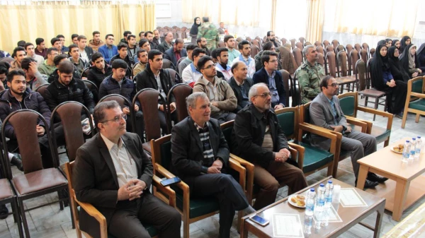 روز درختکاری در پردیسس شهید رجایی سمنان 15